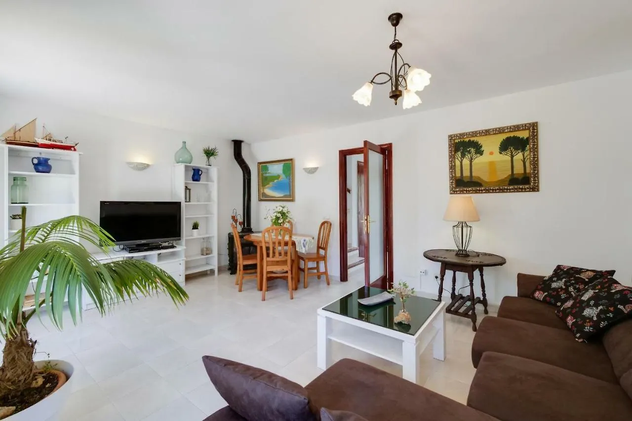 Casa Ginebro Villa Font de sa Cala Spain