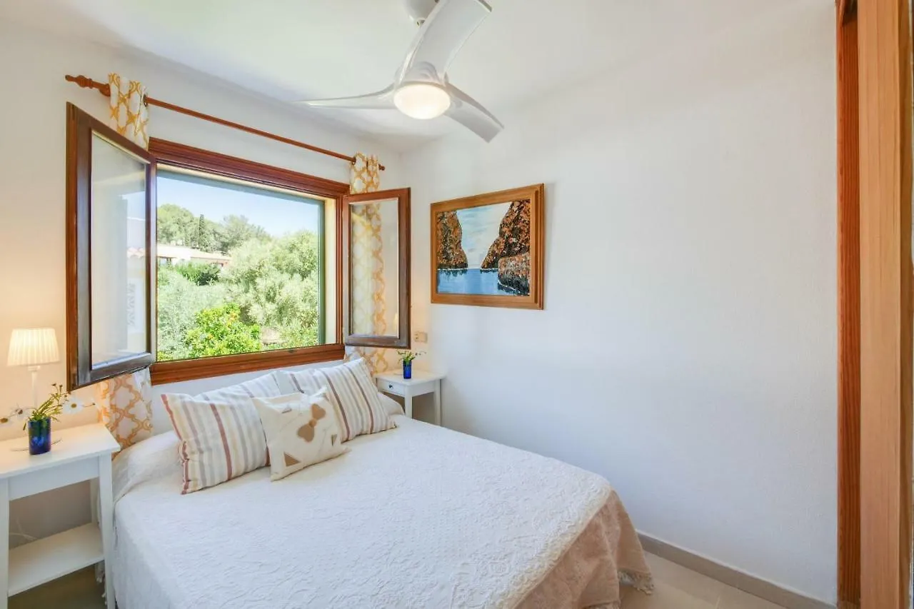 Holiday home Casa Ginebro Villa Font de sa Cala Spain