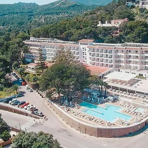 Na Taconera Hotel